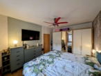 Schlafzimmer - Stilvolle 2-Zimmer-Wohnung mit großem Balkon wartet auf Sie!