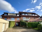 Rückansicht - Stilvolle 2-Zimmer-Wohnung mit großem Balkon wartet auf Sie!