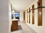 Flur Souterrain - Einfamilienhaus mit Souterrainwohnung und Baugrundstück im Herzen von Oberhausen-Alstaden