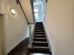 Attraktive Eigentumswohnung mit Altbaucharme zur Selbstnutzung oder Kapitalanlage in guter Lage! - Treppenhaus