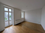 Schlafzimmer - Attraktive 3-Zimmer-Wohnung mit 2 Balkonen und traumhaftem Ruhrblick in Mülheim