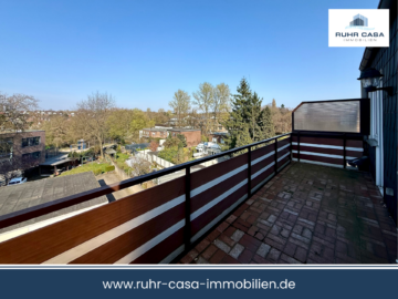Attraktive Dachgeschosswohnung mit großem Balkon, Garage & Blick ins Grüne, 46145 Oberhausen, Etagenwohnung